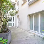 Quiet & Cosy Studio Near Eiffel Tower