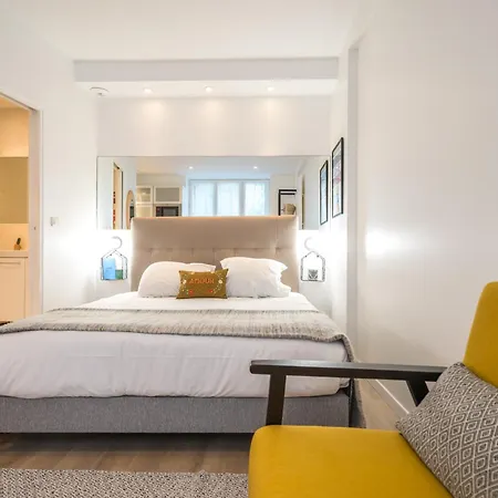 Apartment Quiet & Cosy Near Eiffel Tower